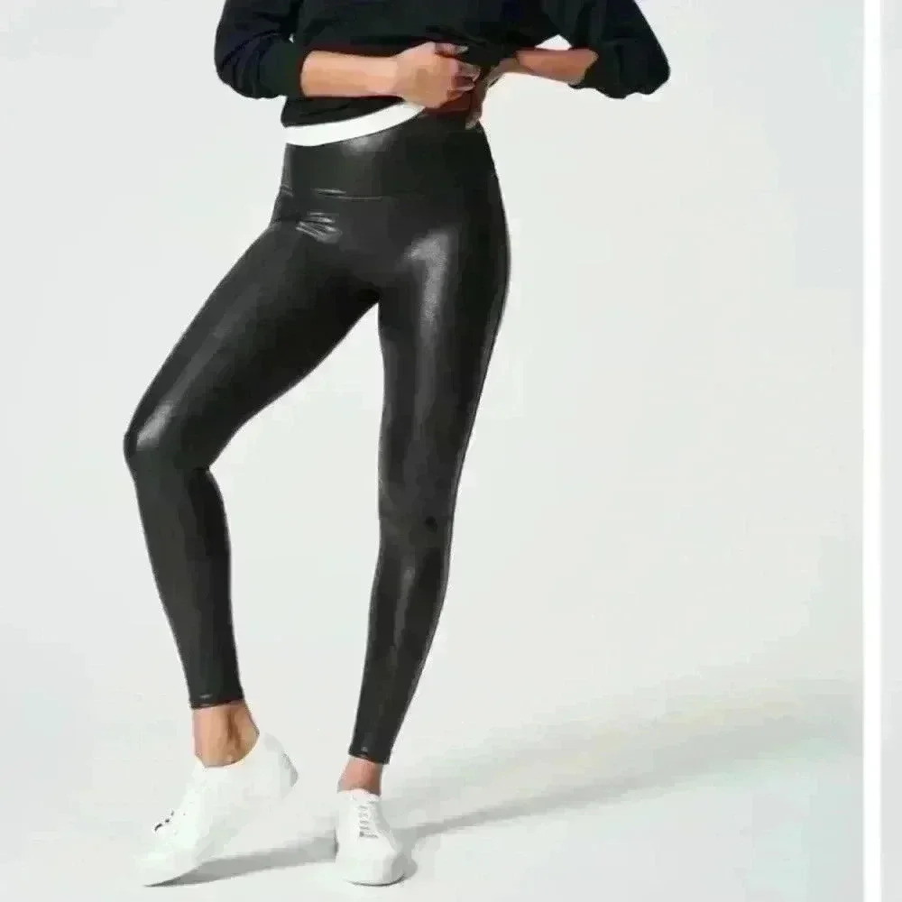 Spanx Women's Black Faux Leather Stretch Stylish Trendy Closet Staple Leggings S